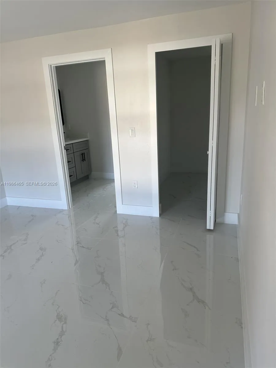 712 EUSTON AVENUE S Lehigh Acres, FL 33974
