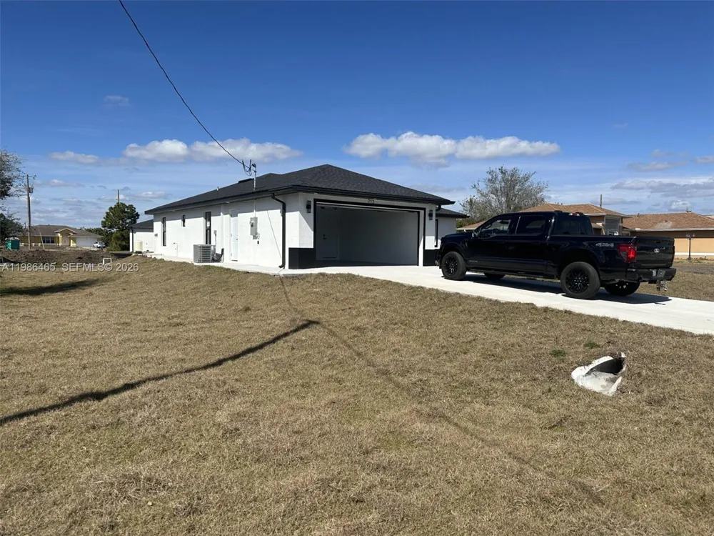 712 EUSTON AVENUE S Lehigh Acres, FL 33974