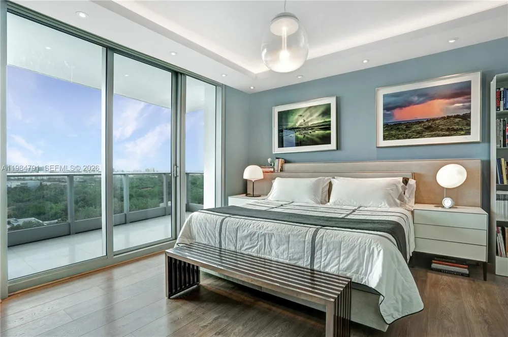 2627 S Bayshore Dr #1408 Miami, FL 33133