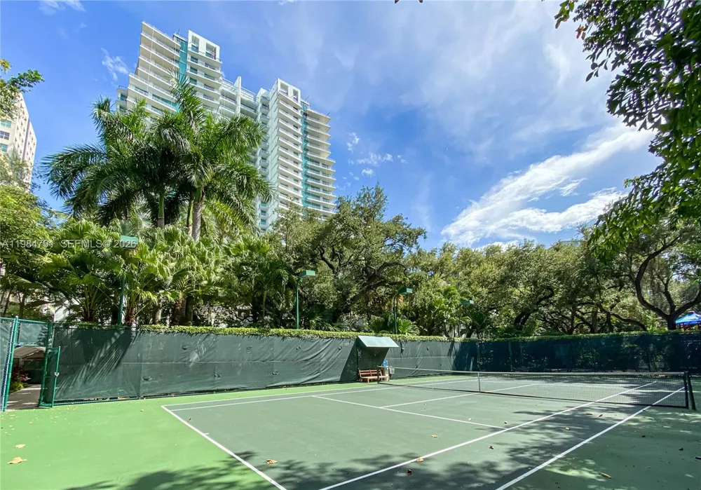 2627 S Bayshore Dr #1408 Miami, FL 33133
