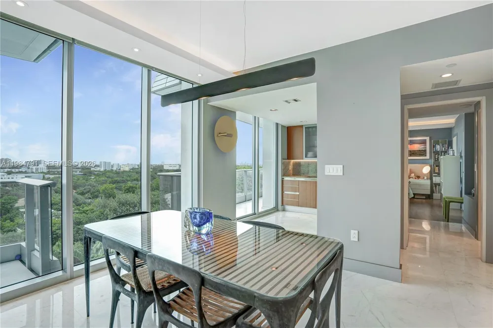 2627 S Bayshore Dr #1408 Miami, FL 33133