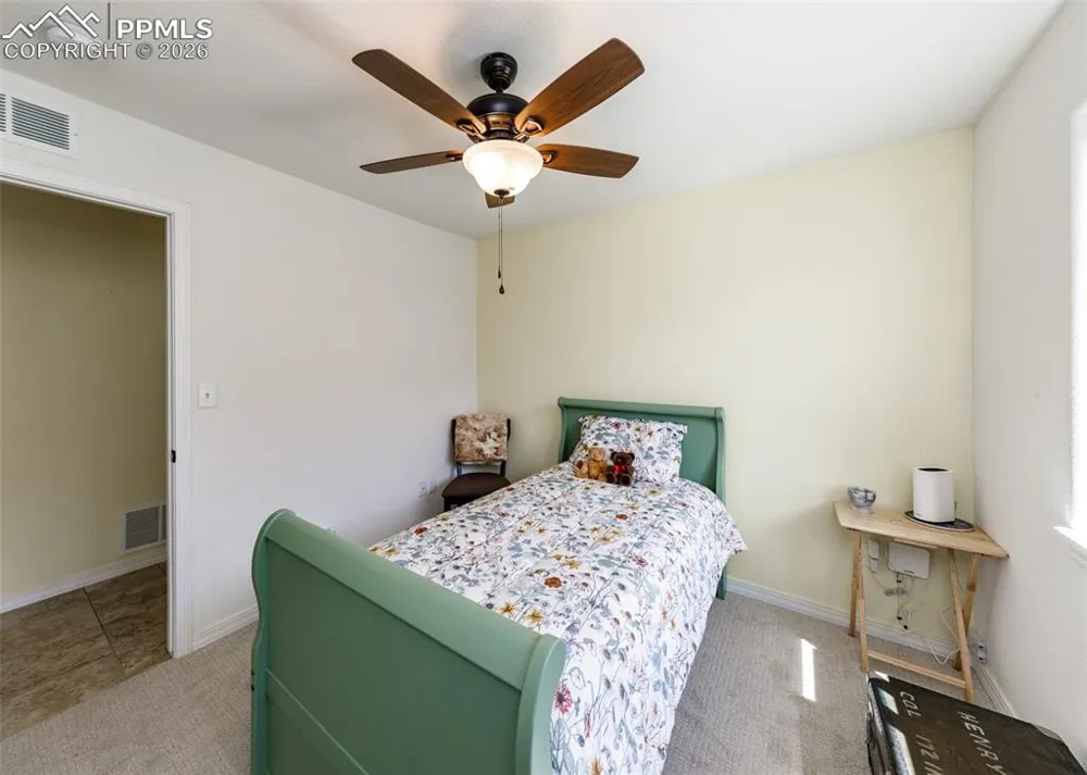 717 Edna Lane Pueblo, CO 81005