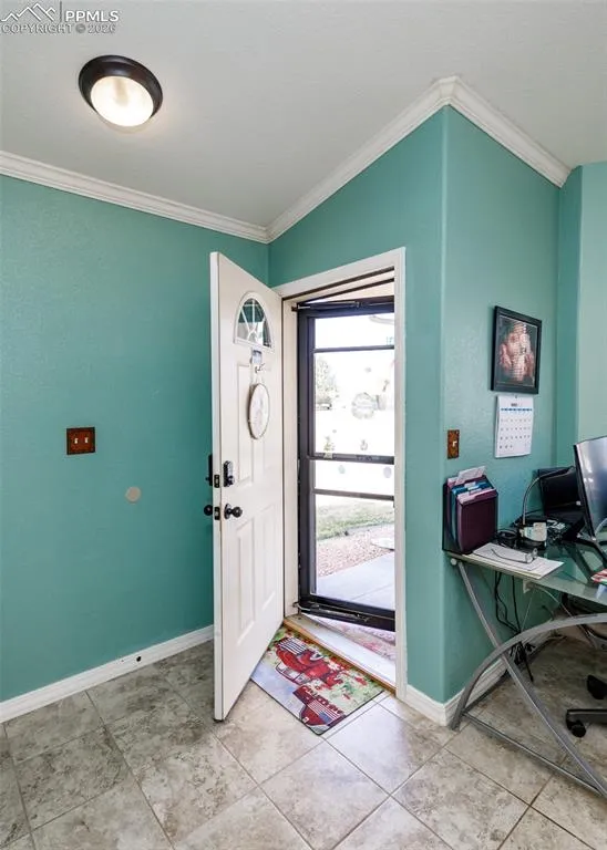 717 Edna Lane Pueblo, CO 81005