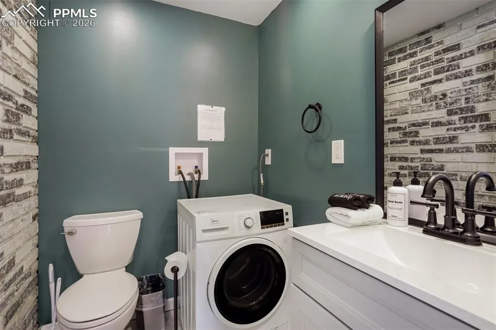 244 Mitchell Avenue Monument, CO 80132