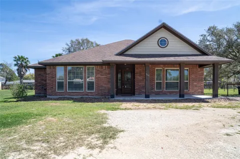 119 Hackberry Street