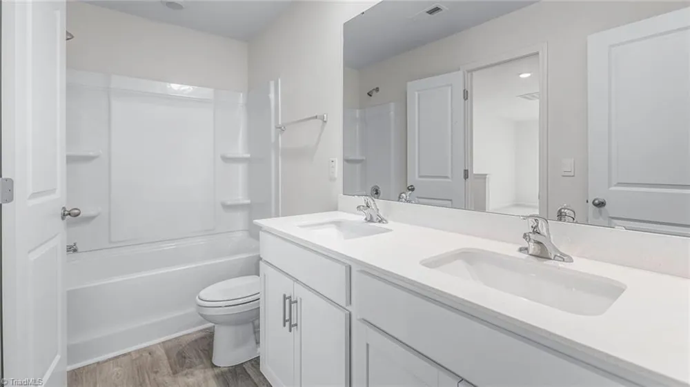 2280 Foxtail Lane Yadkinville, NC 27055