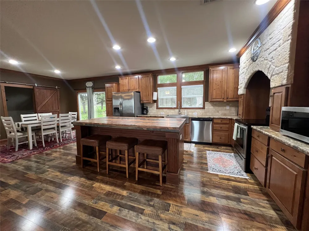 1385 Bego Road Goliad, TX 77963