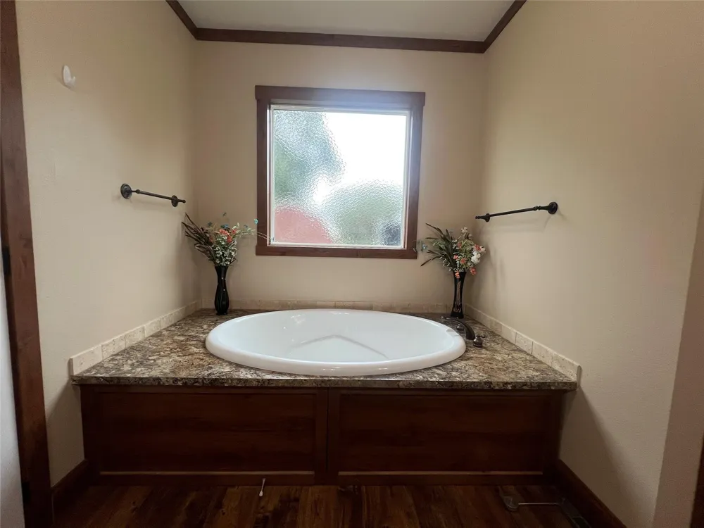 1385 Bego Road Goliad, TX 77963