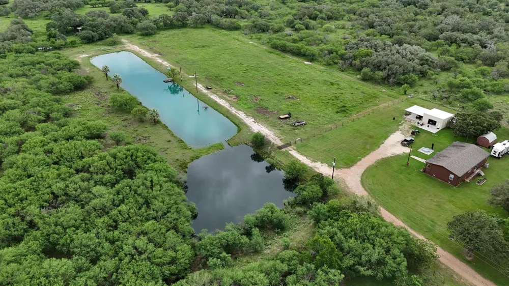 1385 Bego Road Goliad, TX 77963