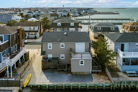 13 Hodgson Lane