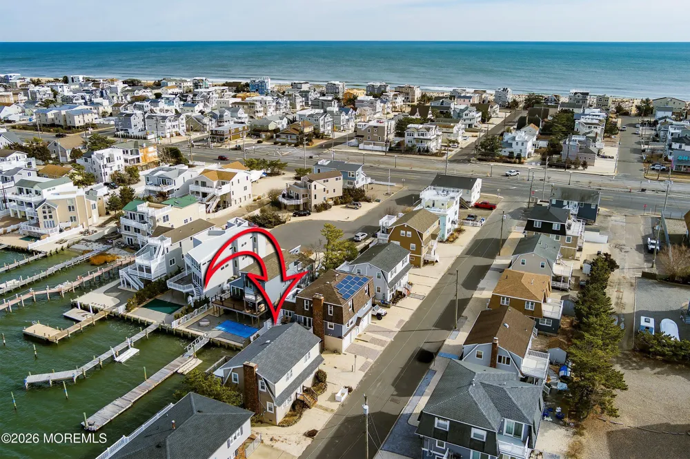 13 Hodgson Lane Long Beach, NJ 08008