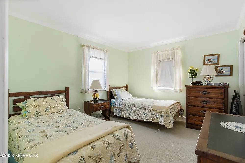 13 Hodgson Lane Long Beach, NJ 08008