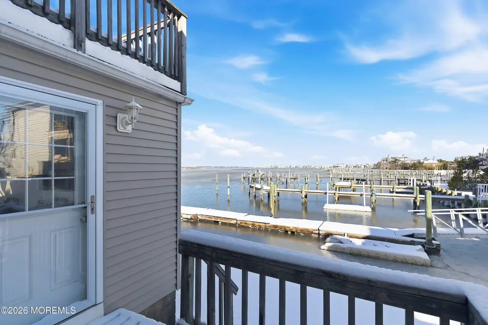 13 Hodgson Lane Long Beach, NJ 08008