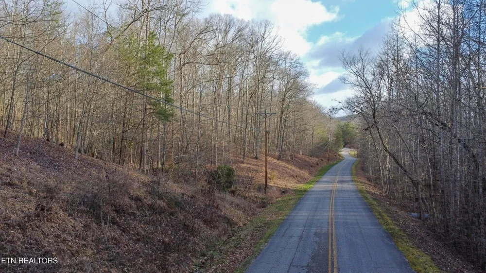 Hidden Oaks Road Rockwood, TN 37854