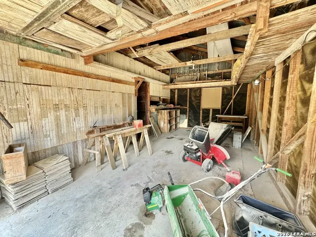 205 Rodriguez Del Rio, TX 78840