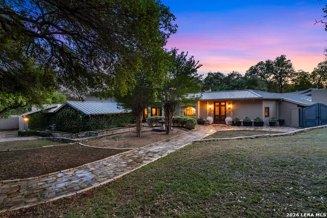 6 Lazy Lane San Antonio, TX 78209