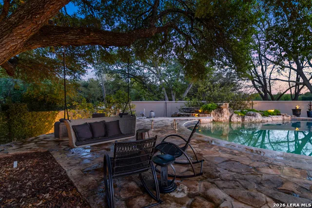 6 Lazy Lane San Antonio, TX 78209