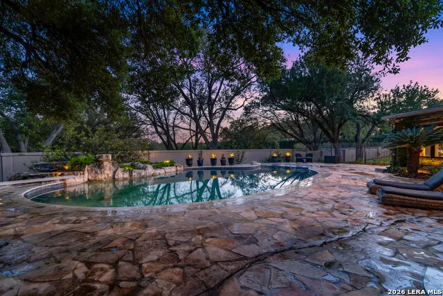 6 Lazy Lane San Antonio, TX 78209
