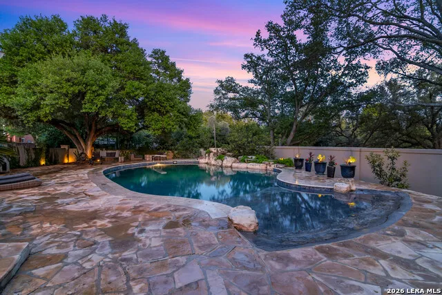 6 Lazy Lane San Antonio, TX 78209