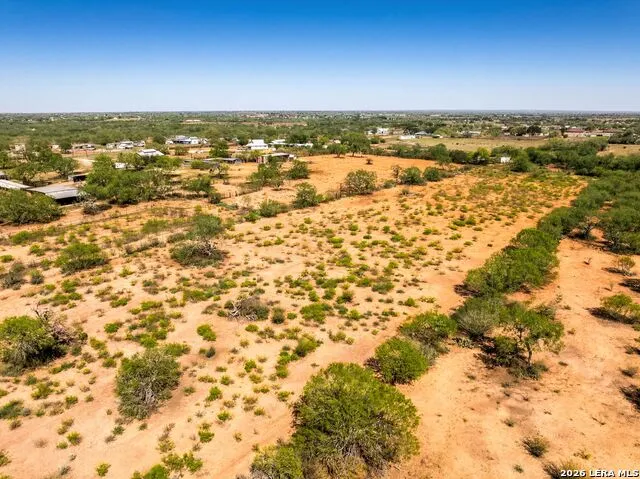 4246 Rakowitz Rd Adkins, TX 78101