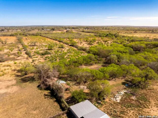 4246 Rakowitz Rd Adkins, TX 78101
