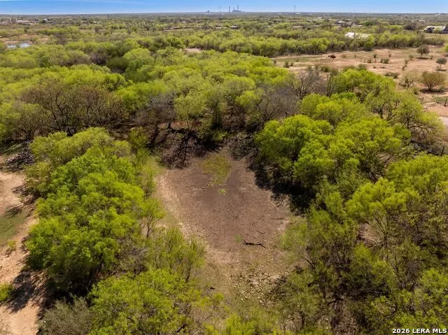 4246 Rakowitz Rd Adkins, TX 78101