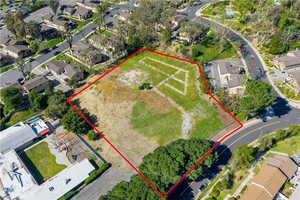2235 Morning Canyon Diamond Bar, CA 91765