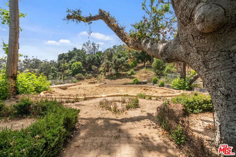 919 Rivas Canyon Road Pacific Palisades, CA 90272