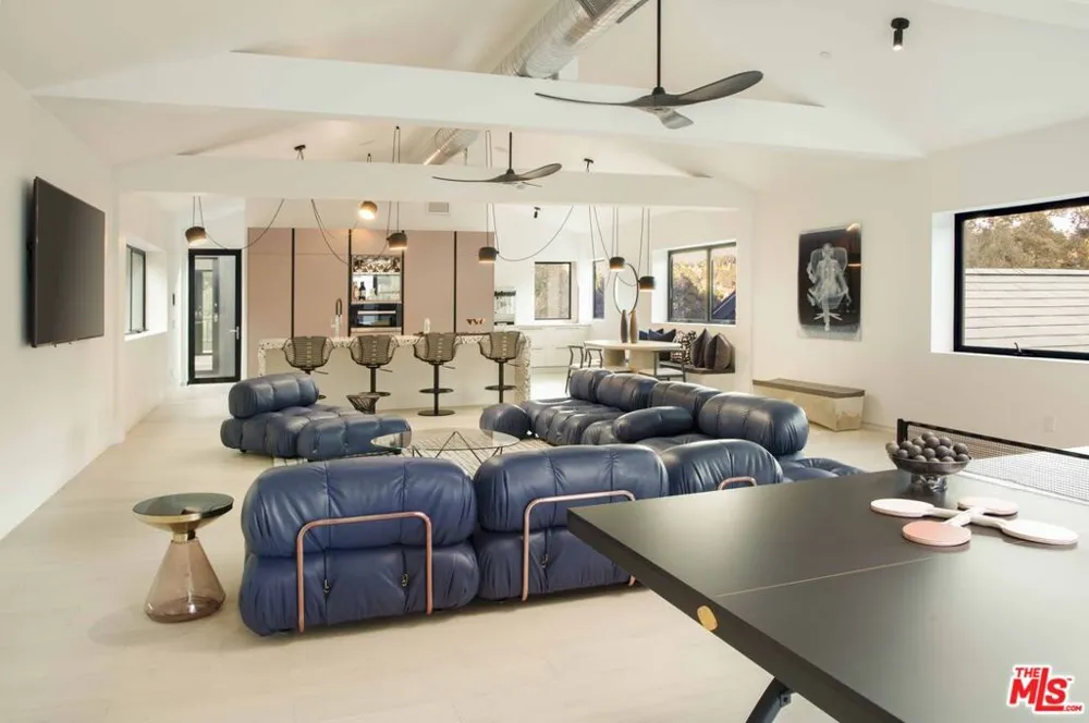 691 Via Trepadora Santa Barbara, CA 93110