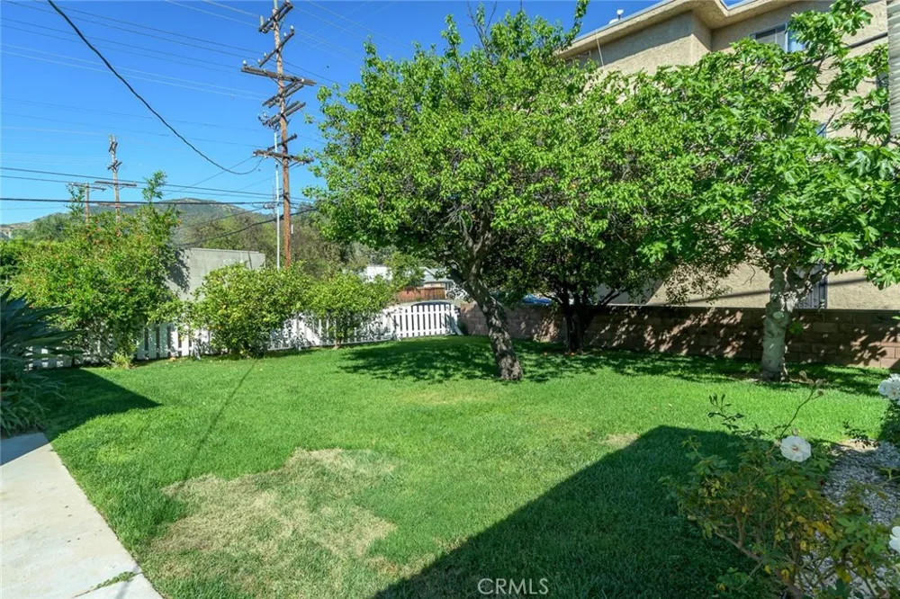 2111 Verdugo Glendale, CA 91208