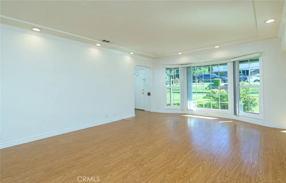 2111 Verdugo Glendale, CA 91208
