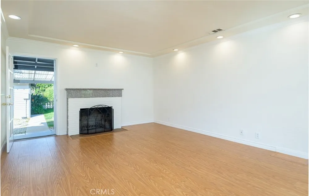 2111 Verdugo Glendale, CA 91208
