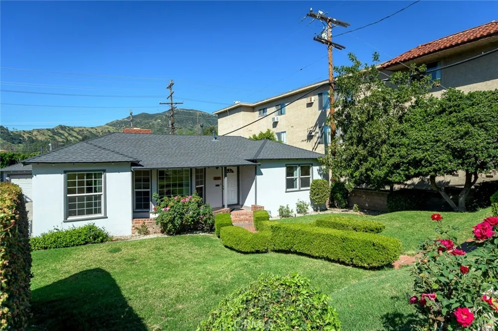 2111 Verdugo Glendale, CA 91208