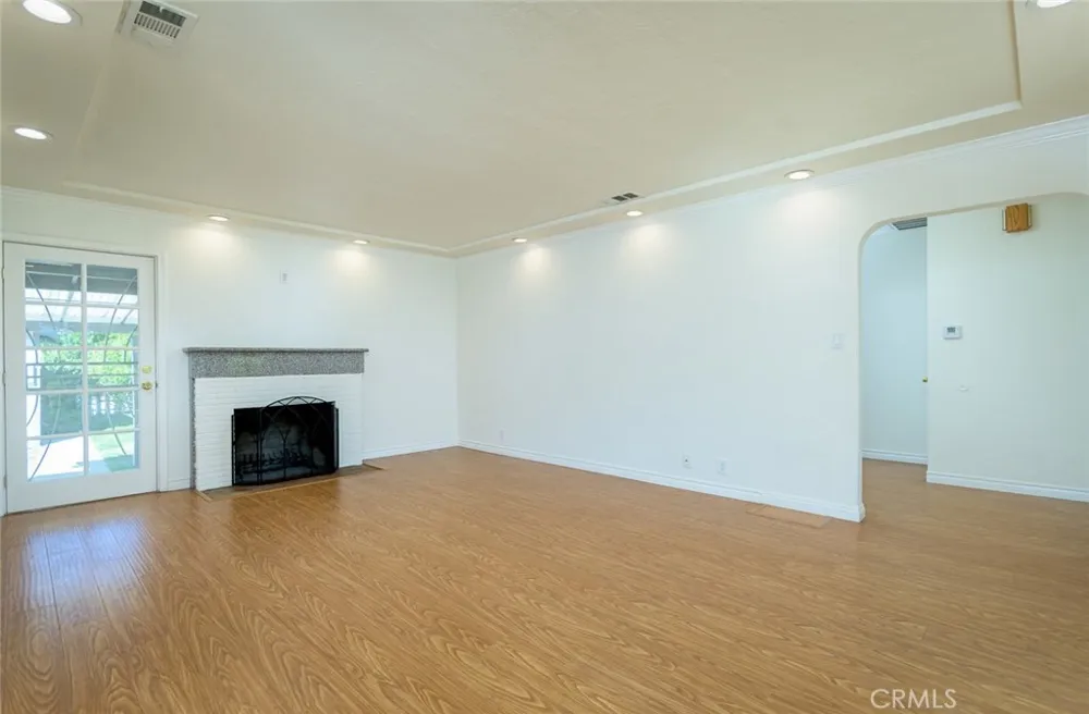 2111 Verdugo Glendale, CA 91208