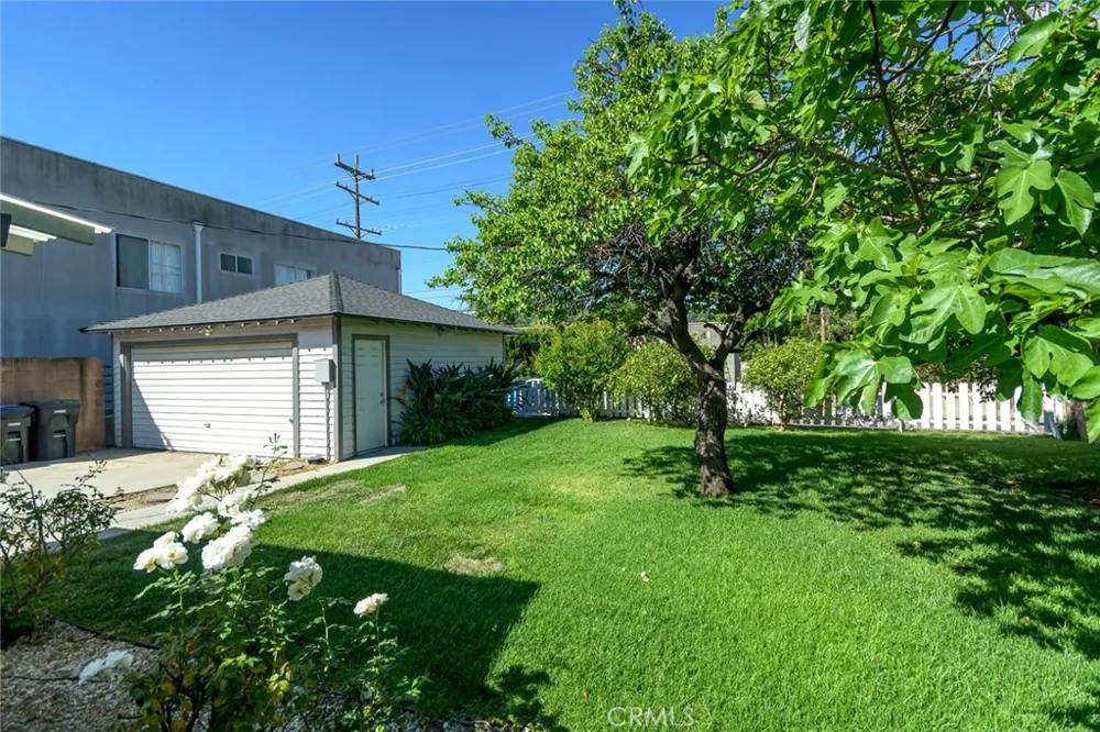 2111 Verdugo Glendale, CA 91208