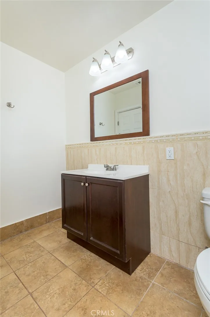 2111 Verdugo Glendale, CA 91208