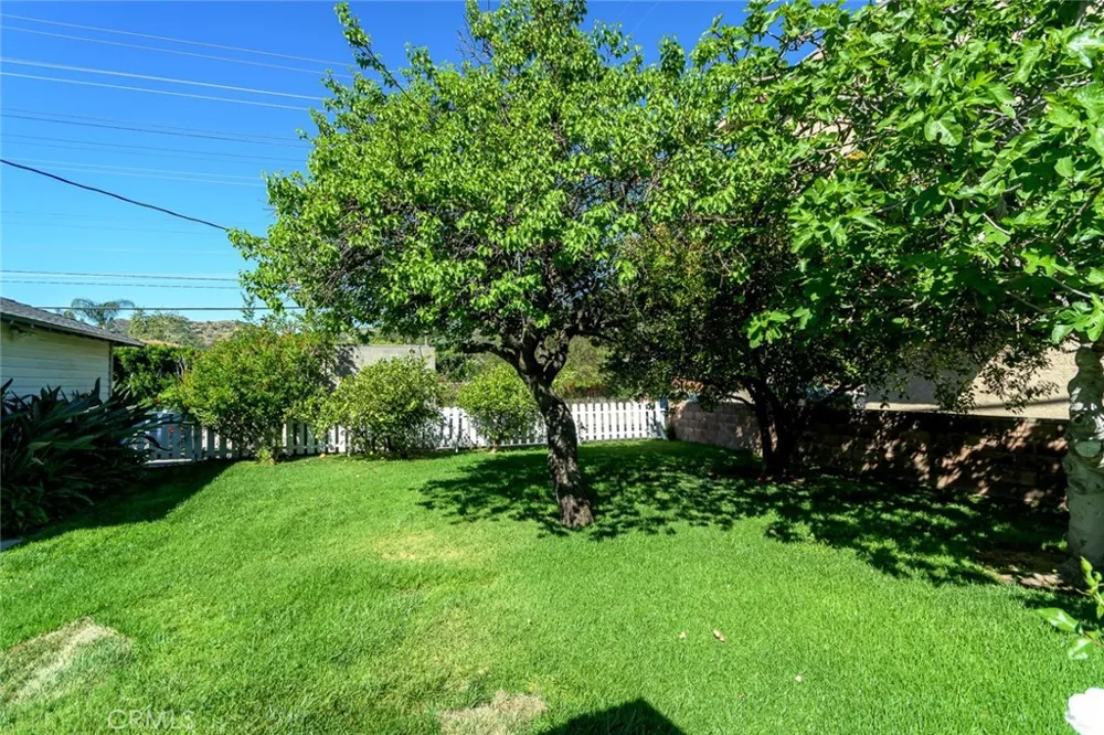 2111 Verdugo Glendale, CA 91208