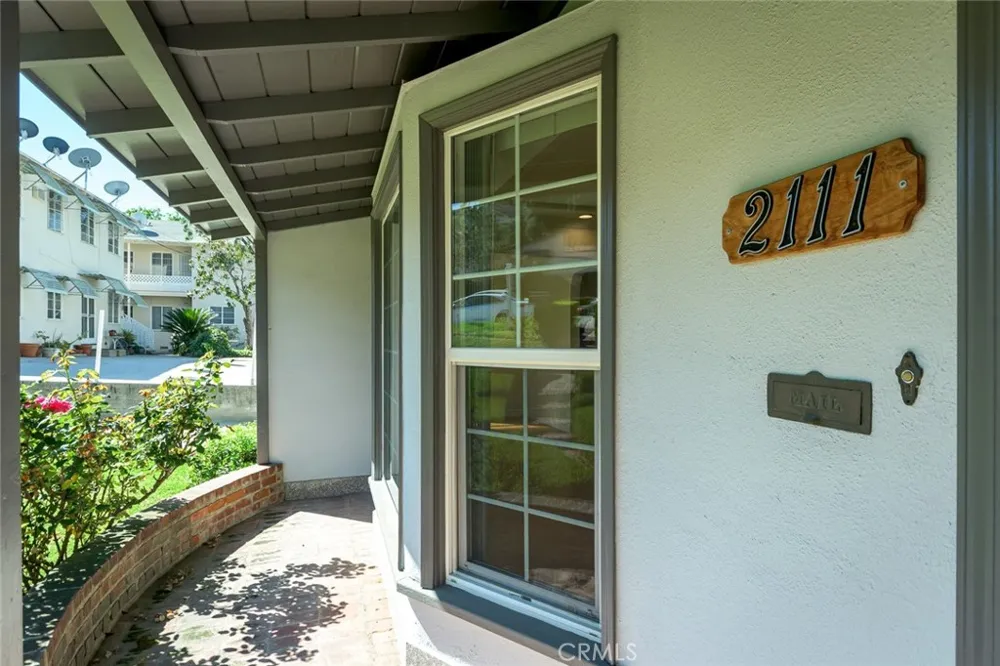 2111 Verdugo Glendale, CA 91208
