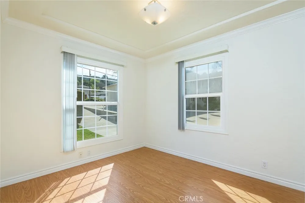 2111 Verdugo Glendale, CA 91208