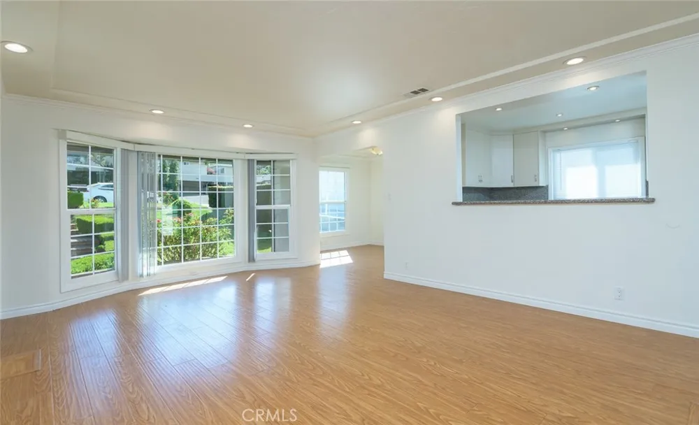 2111 Verdugo Glendale, CA 91208