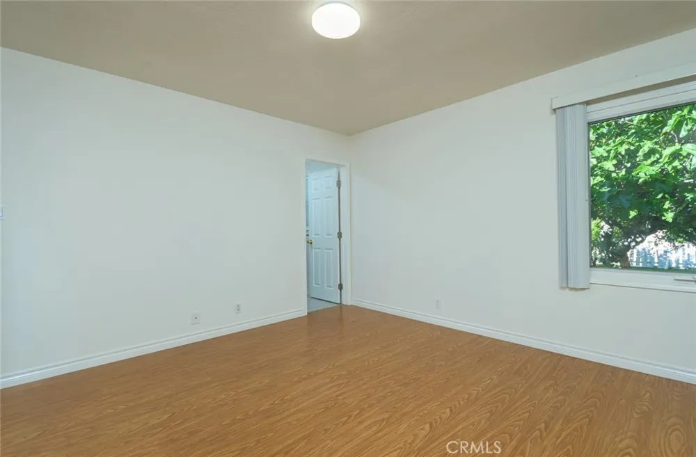 2111 Verdugo Glendale, CA 91208