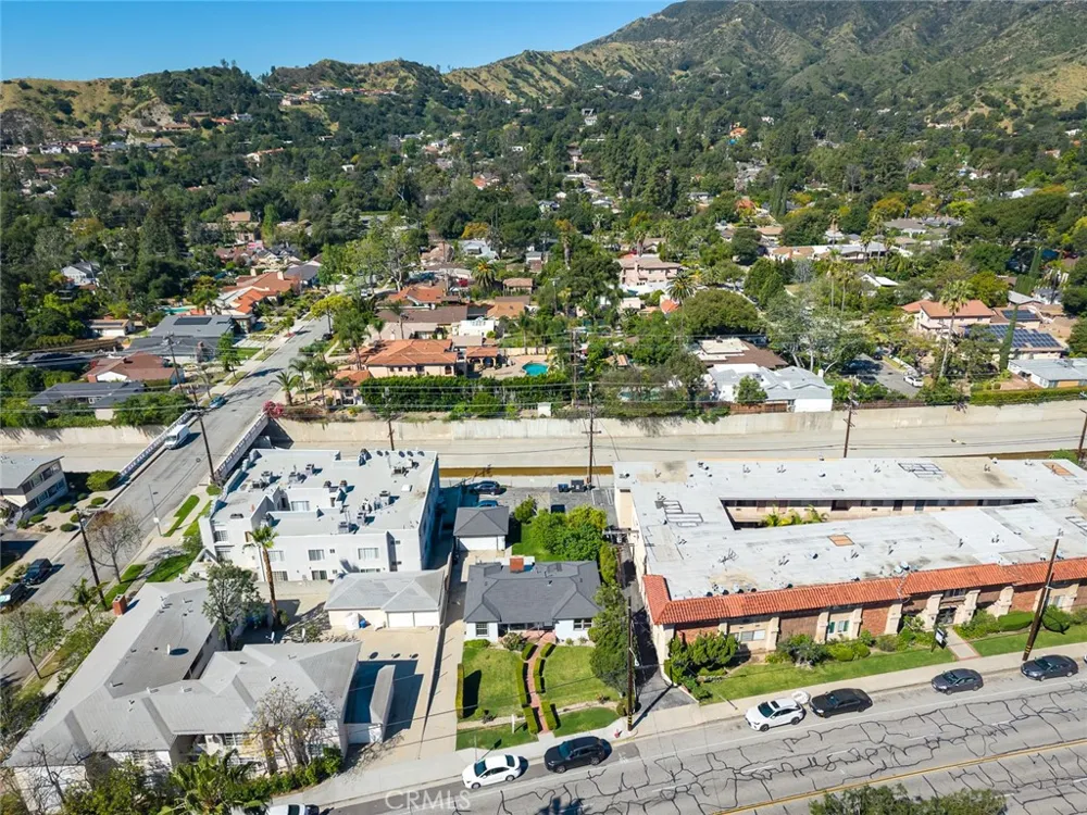 2111 Verdugo Glendale, CA 91208