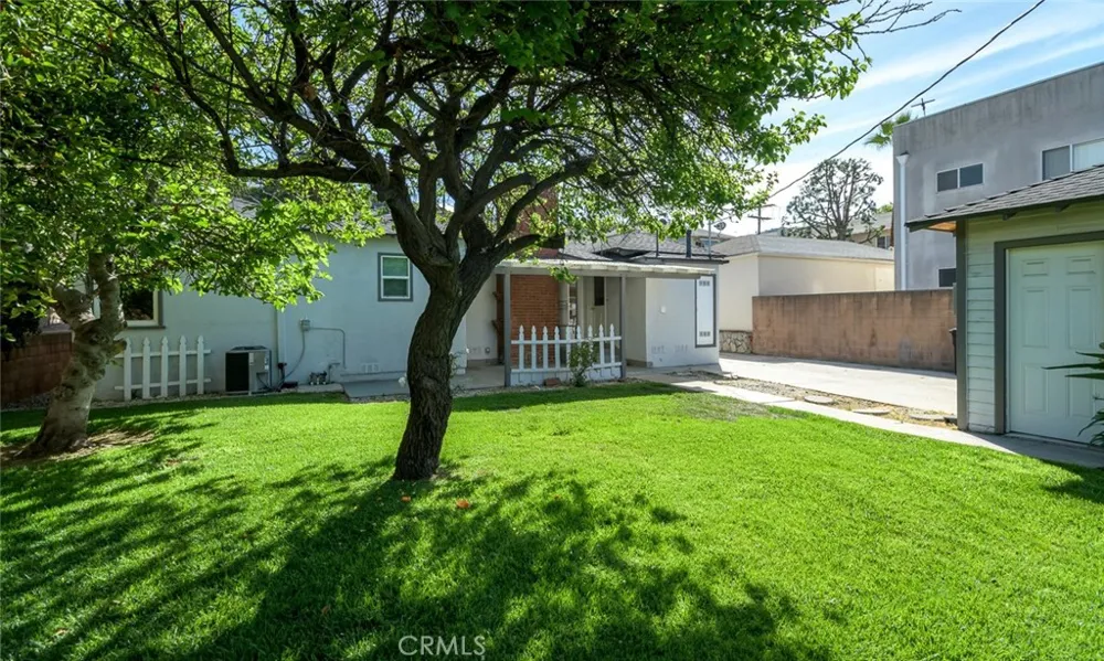 2111 Verdugo Glendale, CA 91208