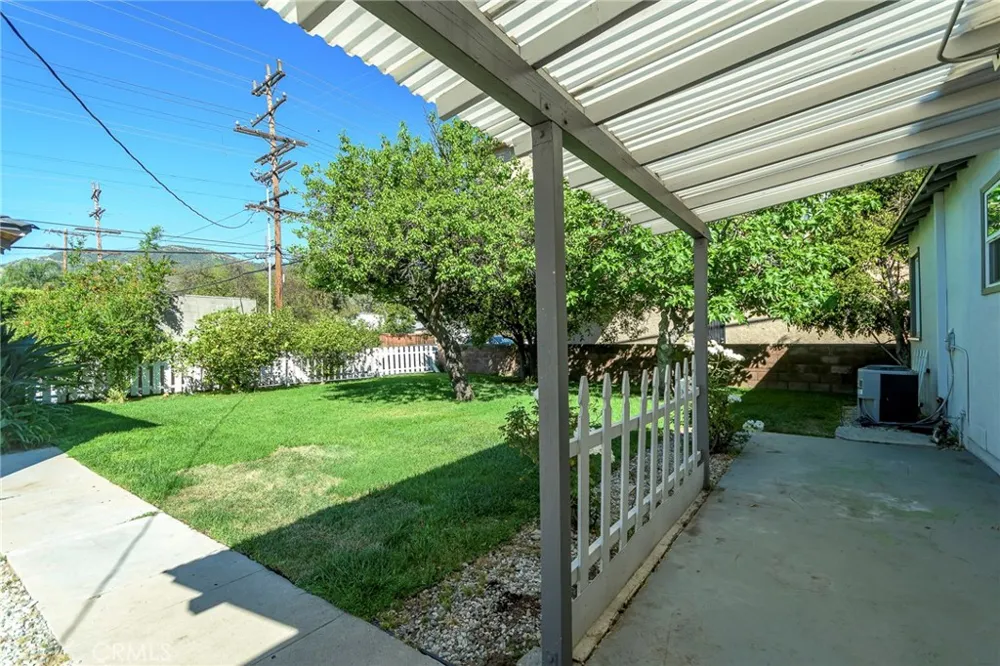 2111 Verdugo Glendale, CA 91208