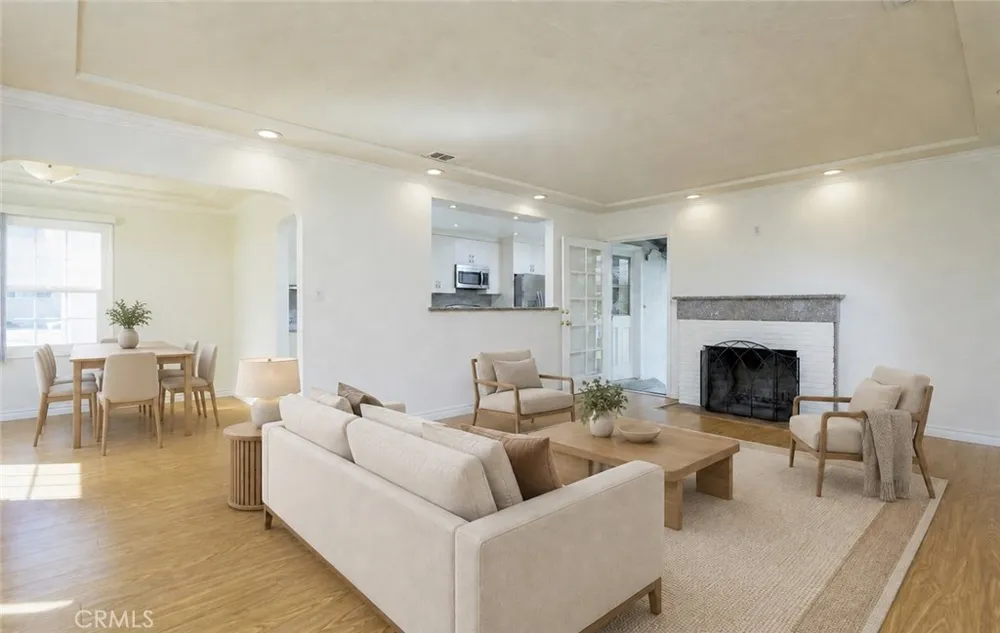 2111 Verdugo Glendale, CA 91208