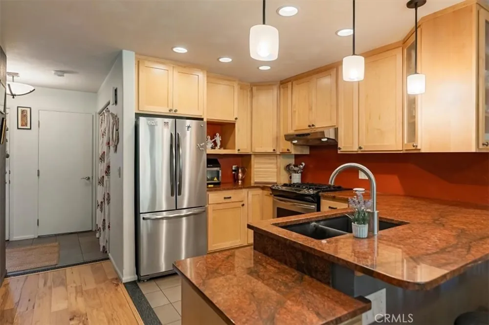 1422 Kingston Mount Shasta, CA 96067