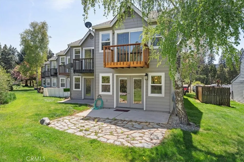 1422 Kingston Mount Shasta, CA 96067