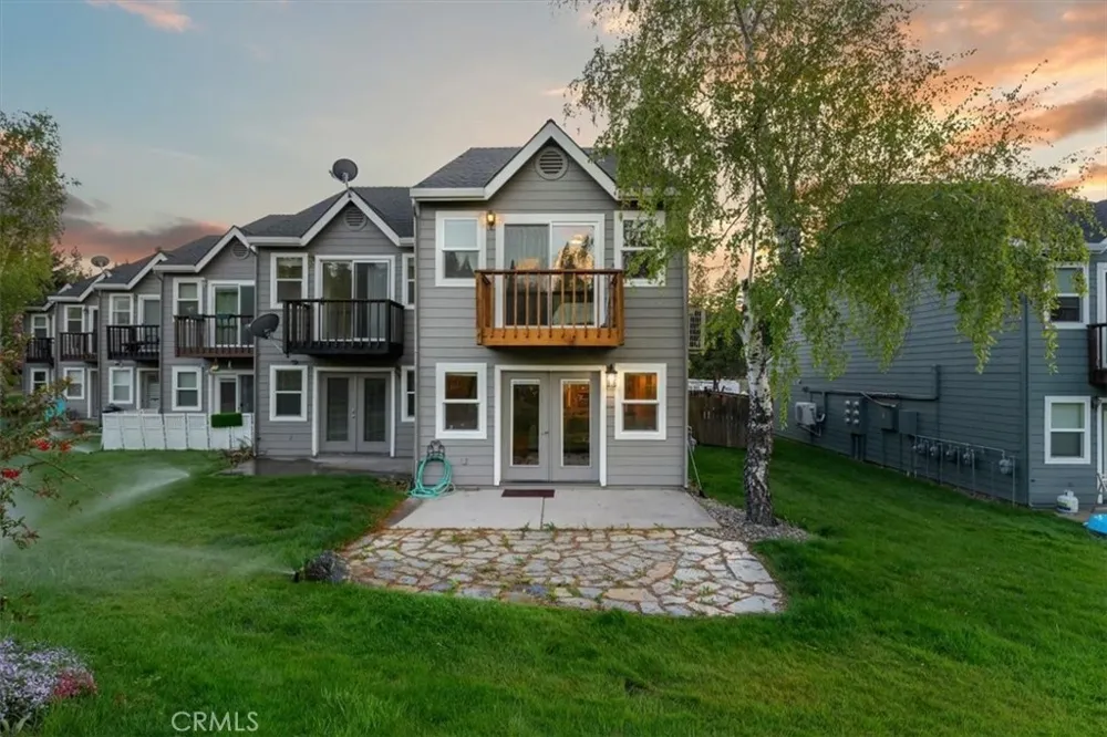 1422 Kingston Mount Shasta, CA 96067