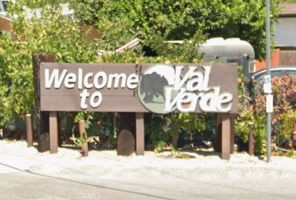 1 Garfield Street Val Verde, CA 91384