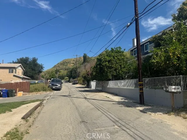 1 Garfield Street Val Verde, CA 91384